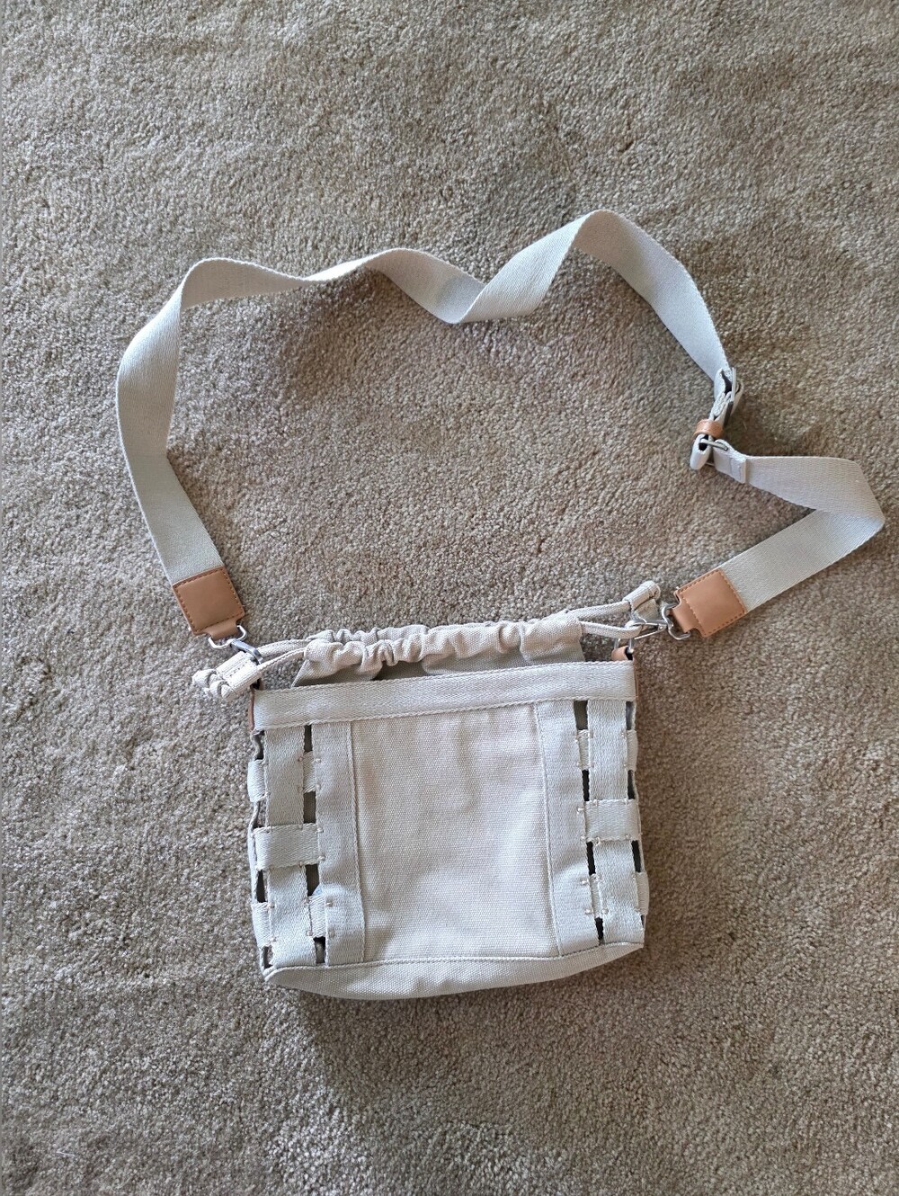 Zara | woven canvas Crossbody bag With a drawstring inner pouch | Euc
